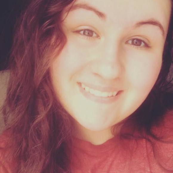 Meet your Posher, Michaela - Picture 1 of 1